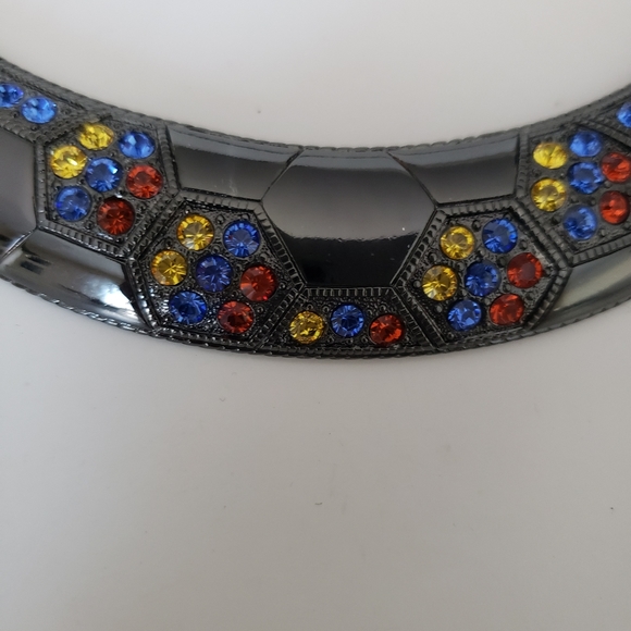 Fifth Avenue Collection Necklace & Post Earring Set - Picture 6 of 6